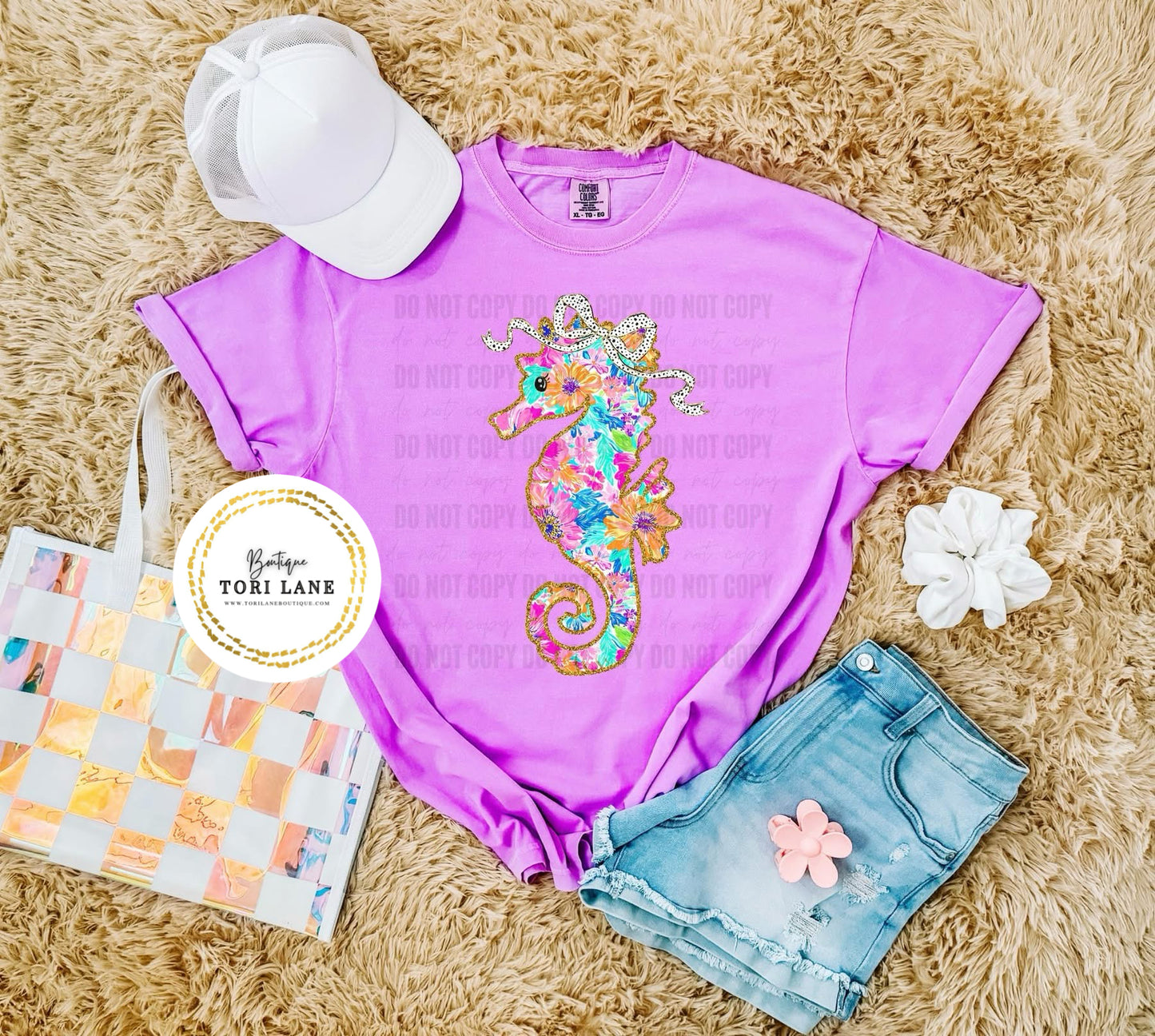 Beachy Seahorse Graphic Tee