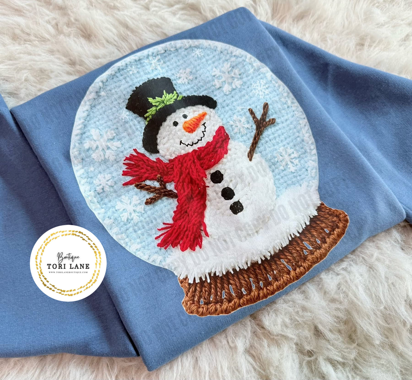 Faux (Fake) Yarn Snowglobe Graphic Tee/Sweatshirt