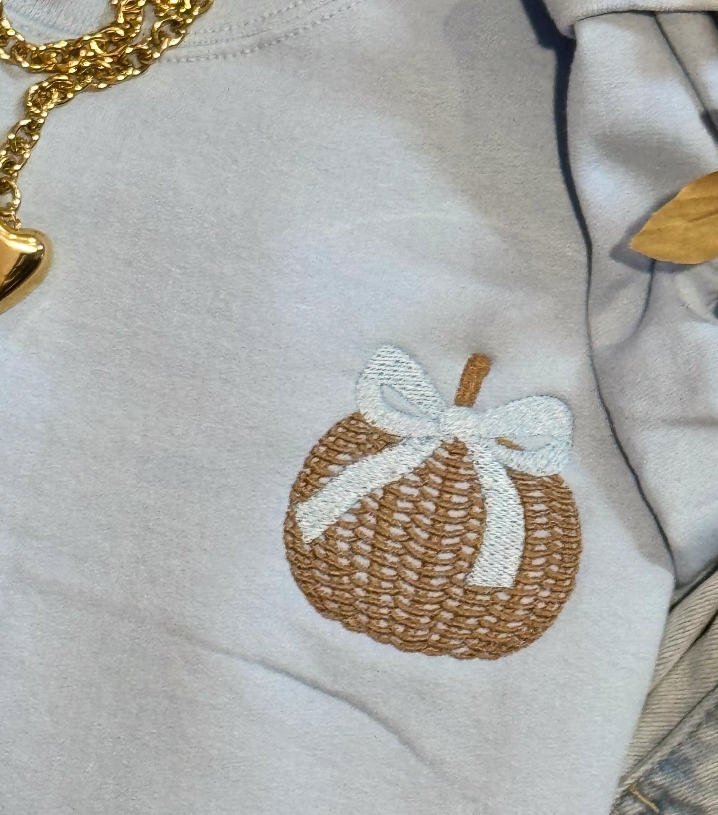 Wicker Pumpkin Bow Embroidered Sweatshirt