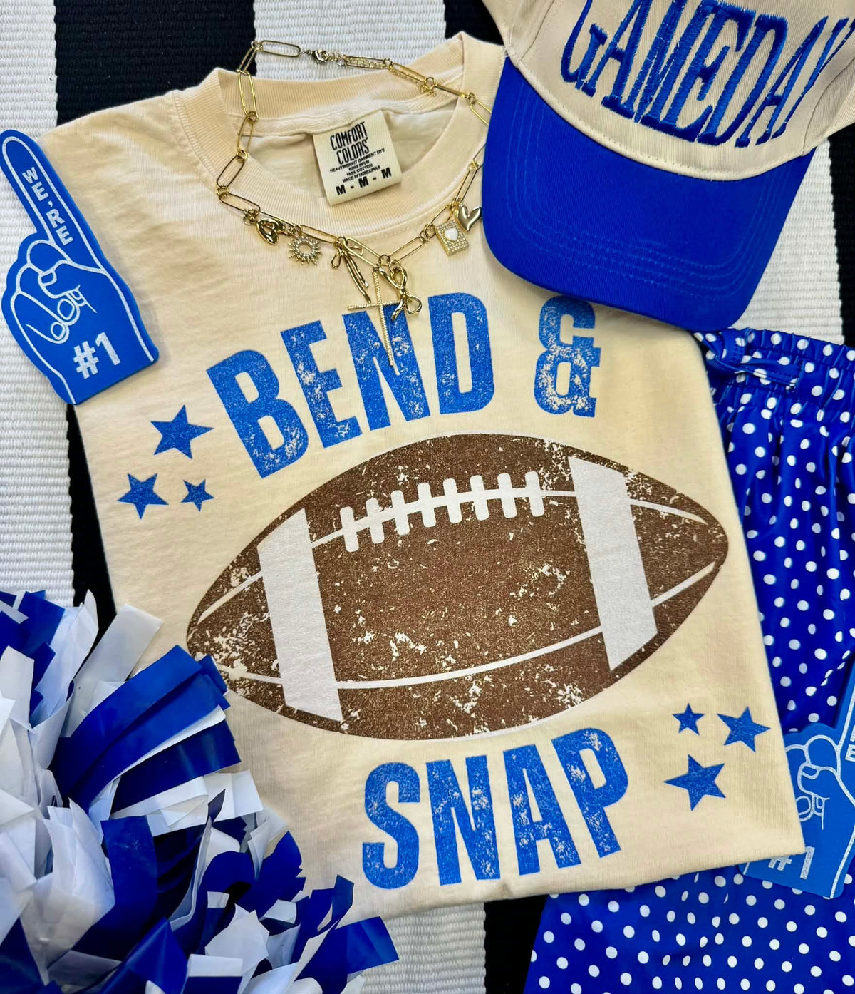 Bend & Snap Graphic Tee