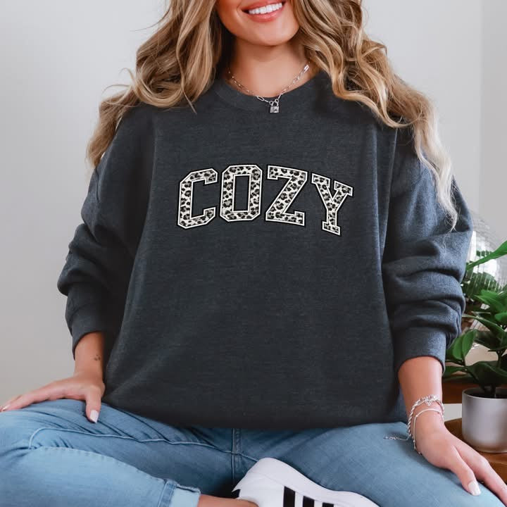 Cozy Leopard Print Graphic Sweatshirt