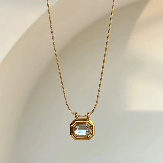 The Golden Heirloom Necklace