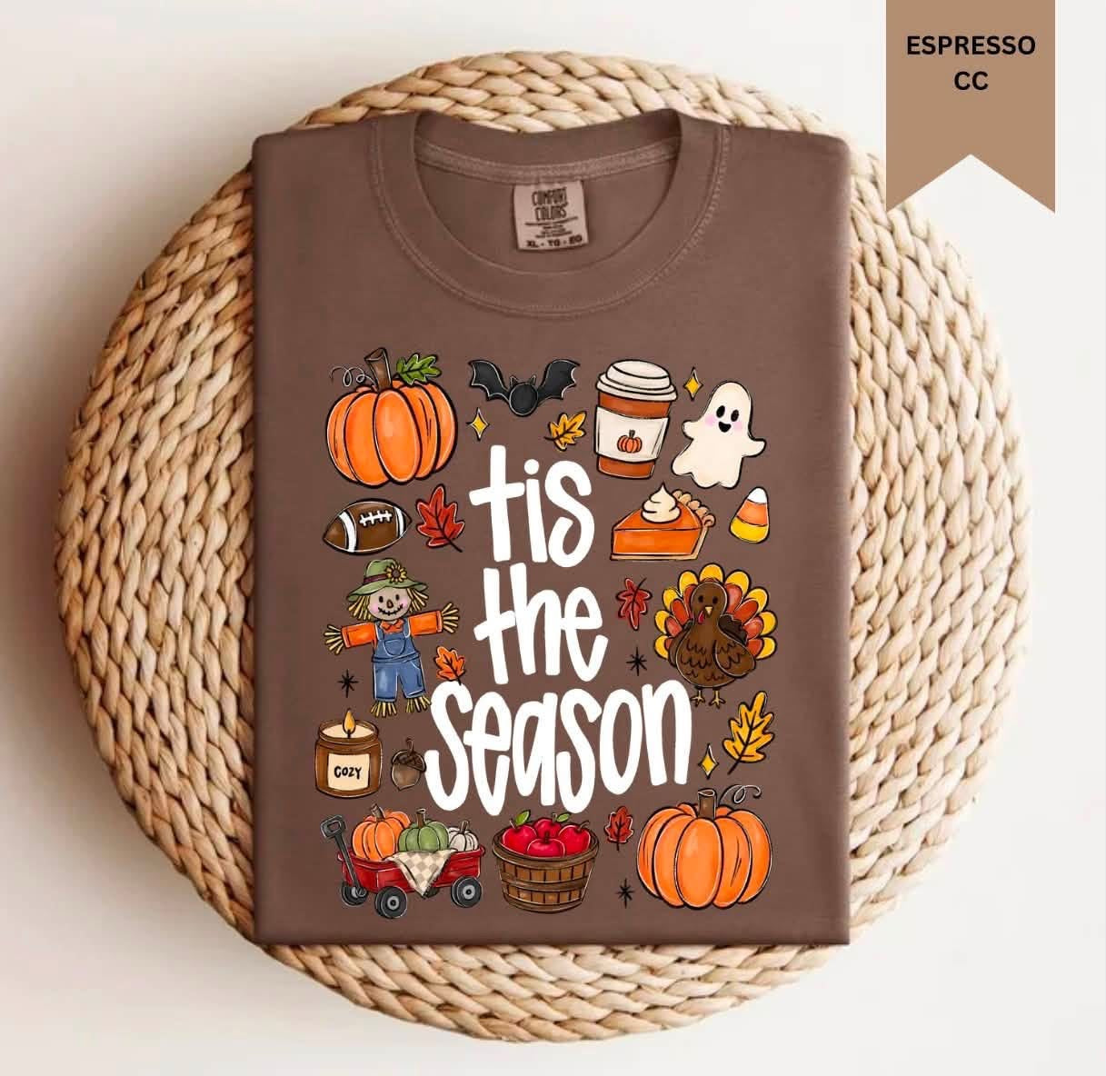 Tis The Season Halloween Graphic Tee