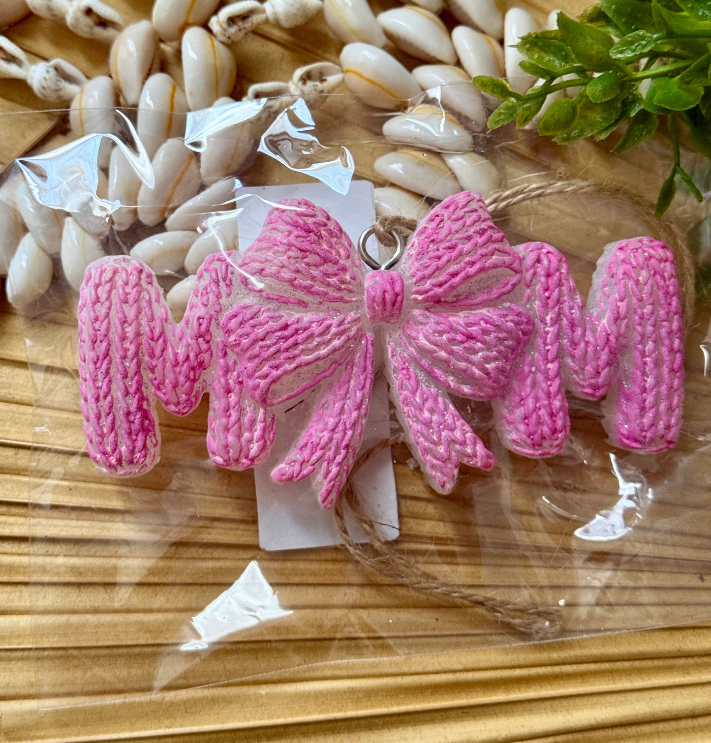 Pink Mom Car Air Freshie (Mahogany & Teakwood)