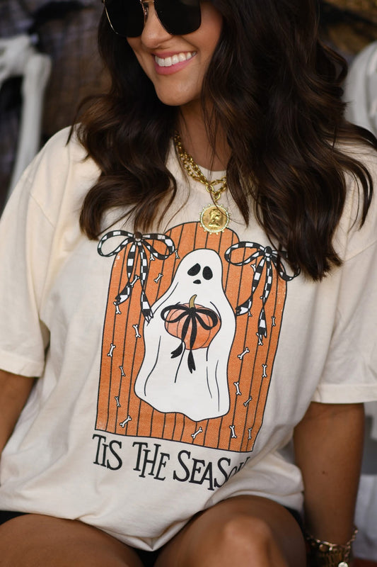 Tis The Season Ghost Graphic Tee