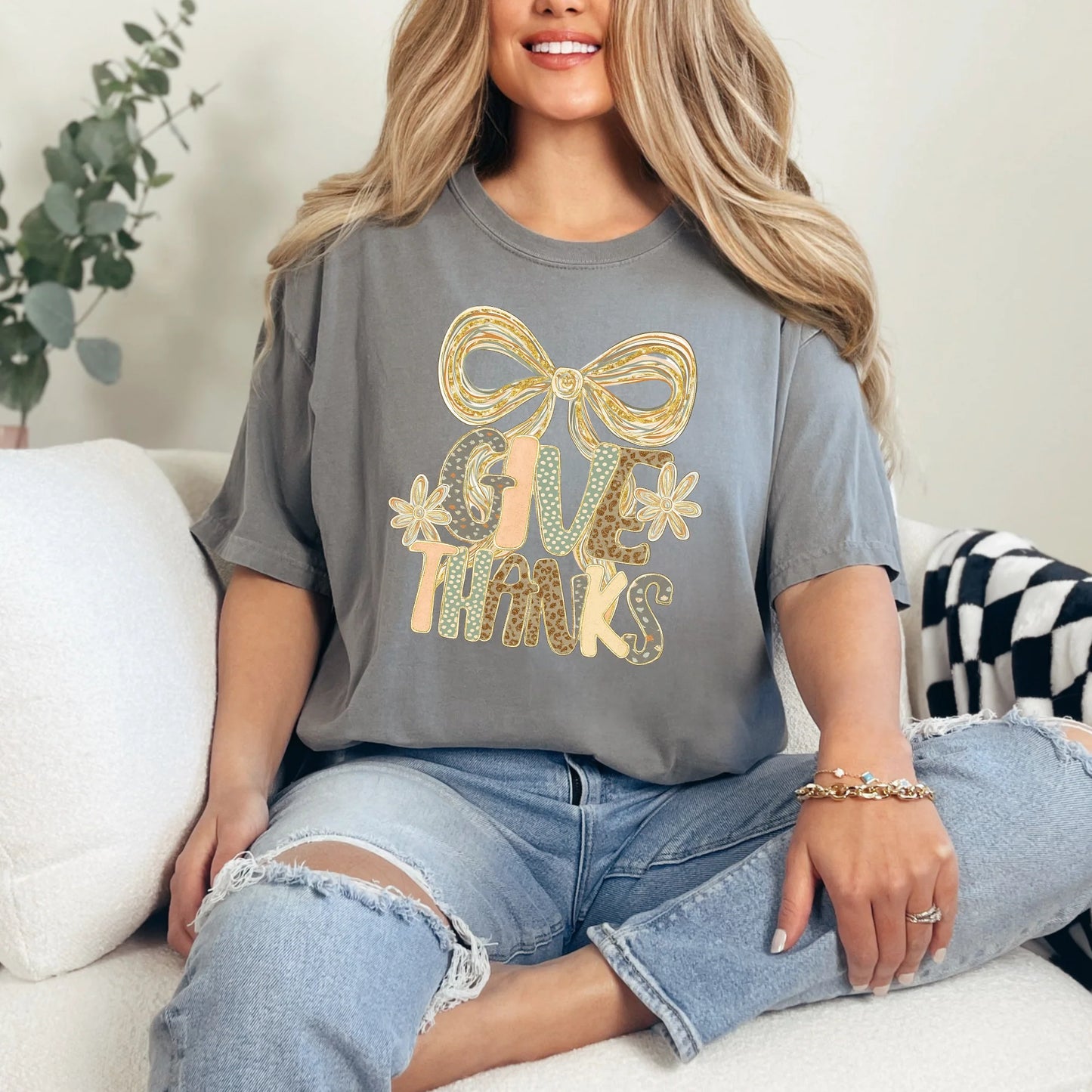 Give Thanks Graphic Tee