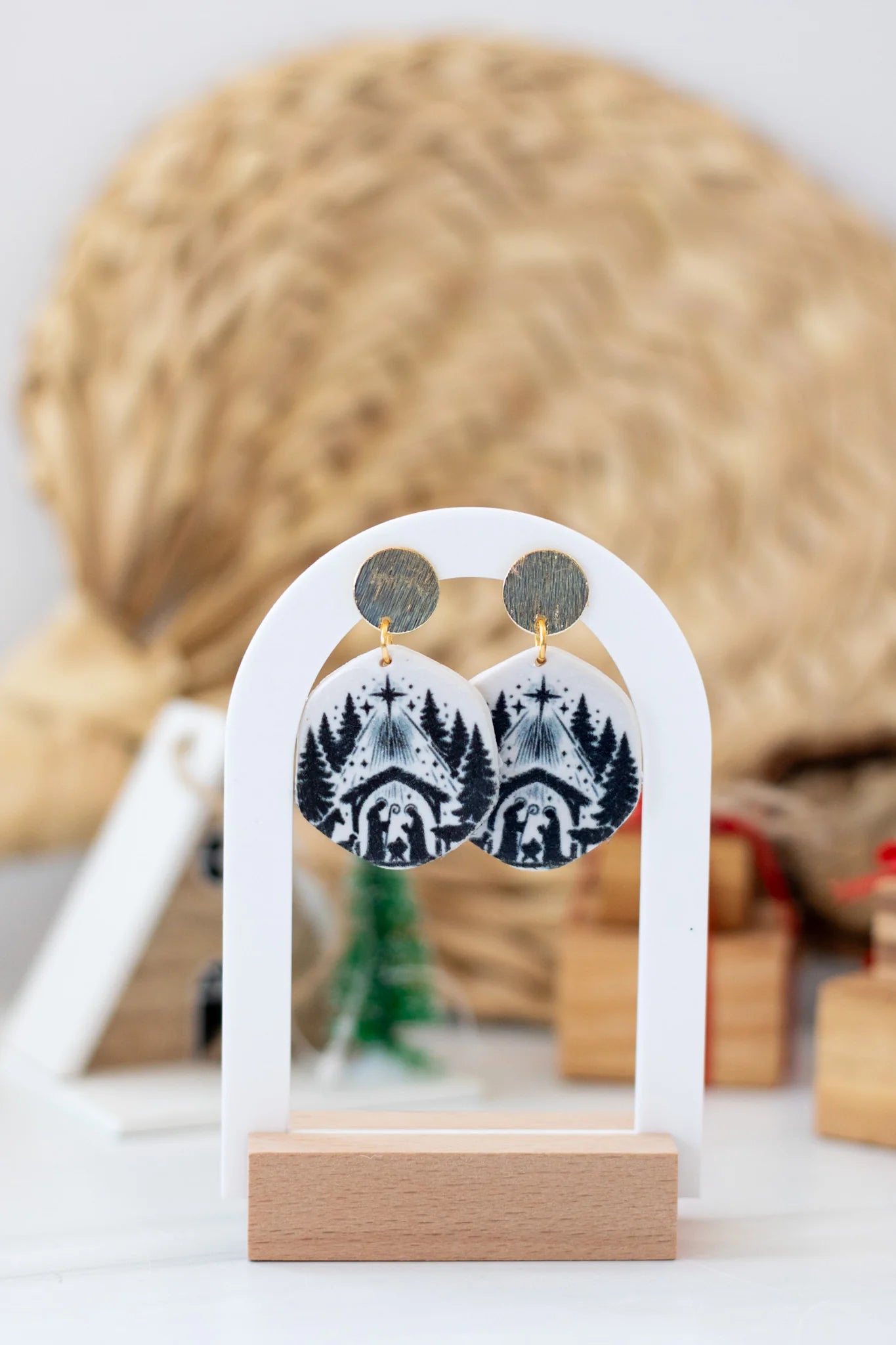 18K Black & Pearl Nativity Clay Earrings