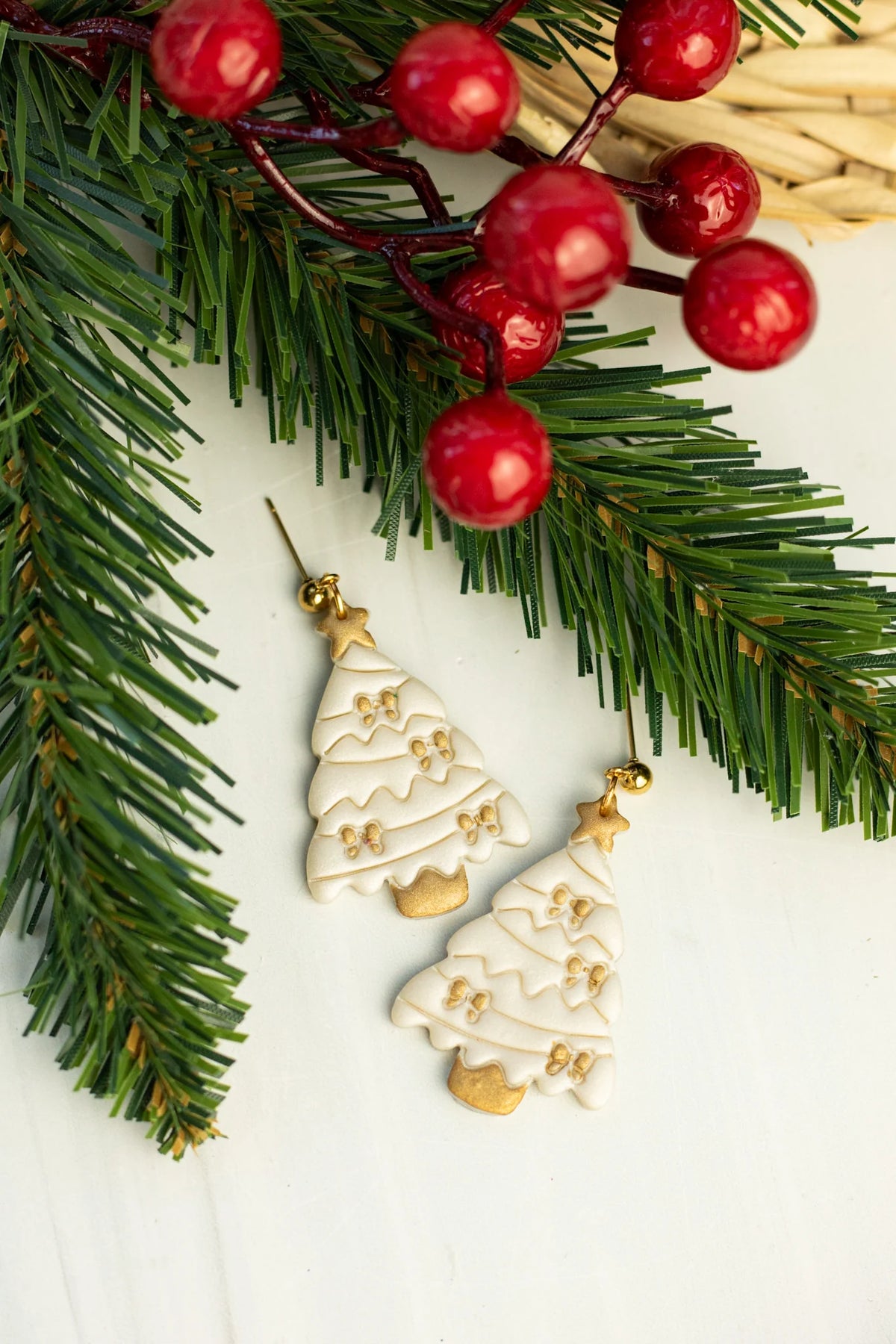 *PREORDER* Pearl Tree & Gold Bows Earrings