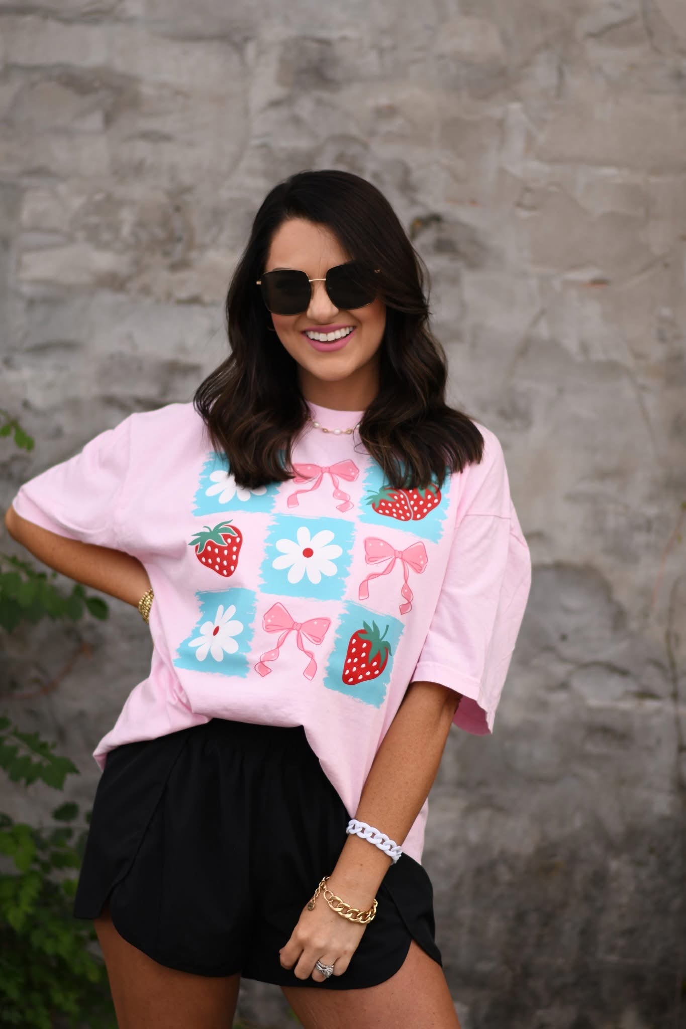 Daisies & Strawberries Graphic Tee